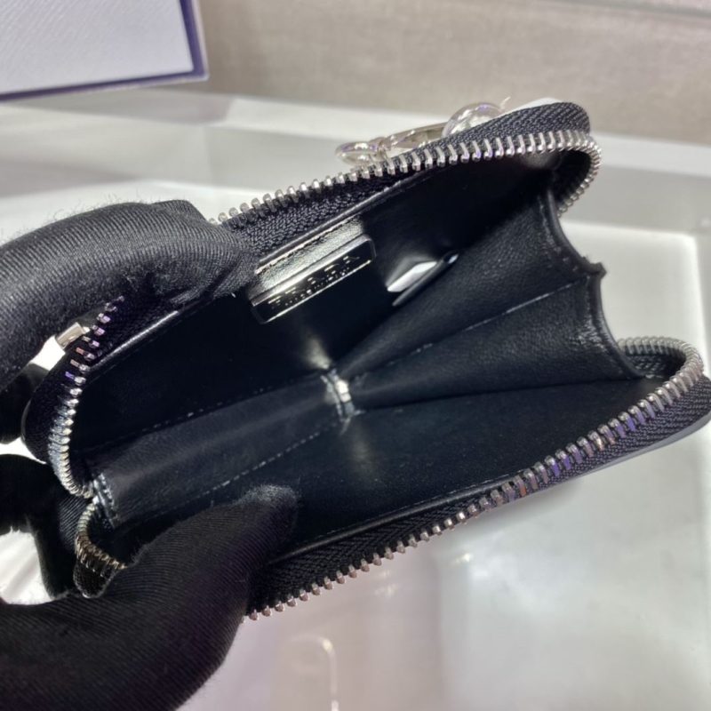Pra*a satchel bags